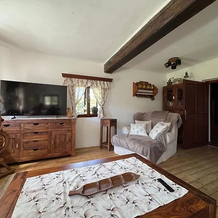 Ferienhaus Roubenka U Zvonicky - Vilasova Lhota Petrovice (Pribram)