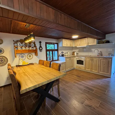 Roubenka U Zvonicky - Vilasova Lhota Ferienhaus Petrovice (Pribram)